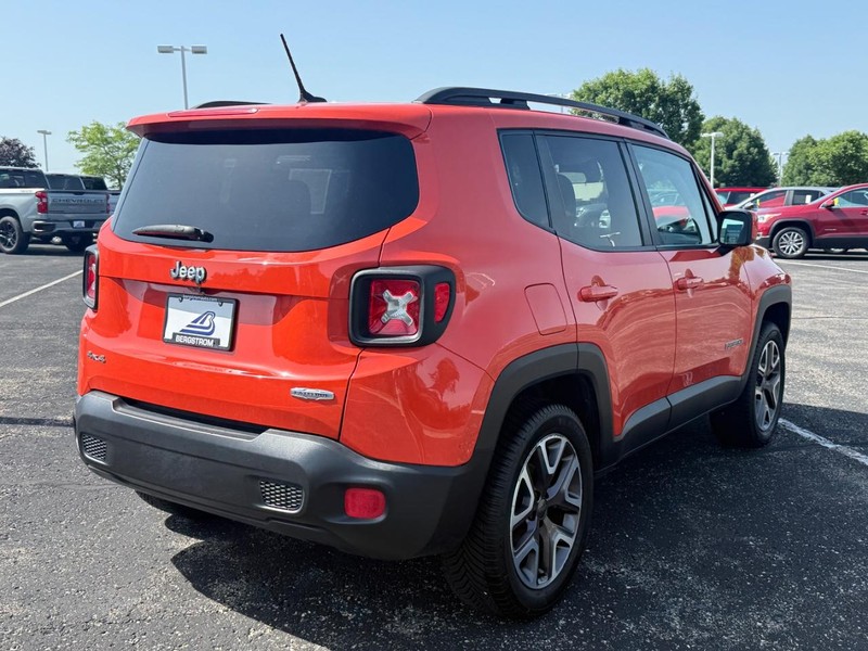 Jeep Renegade Vehicle Image 03