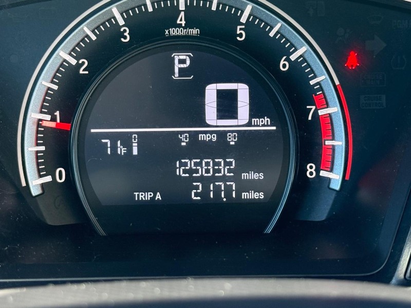 Honda Civic Sedan Vehicle Image 17