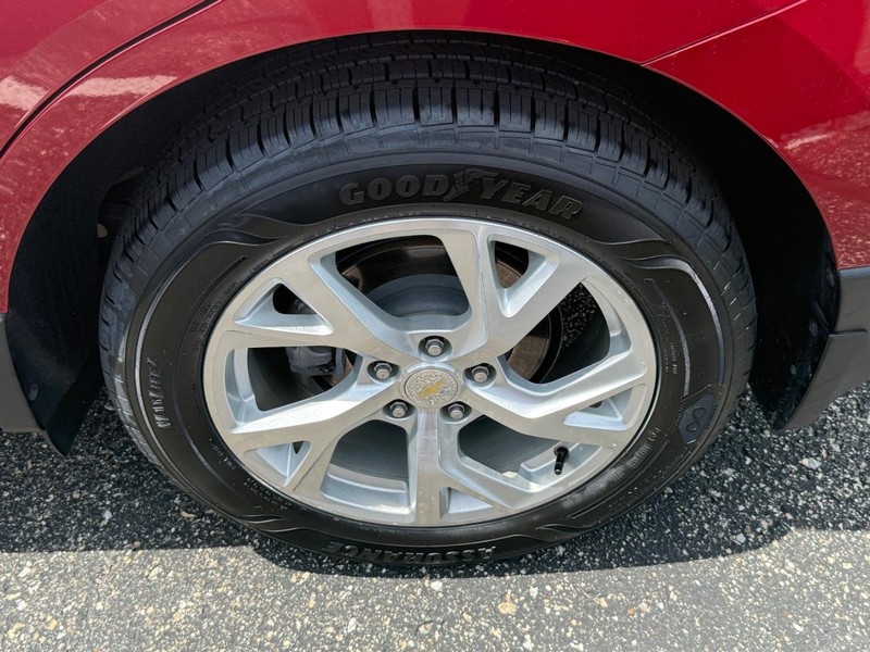 Chevrolet Equinox Vehicle Image 07
