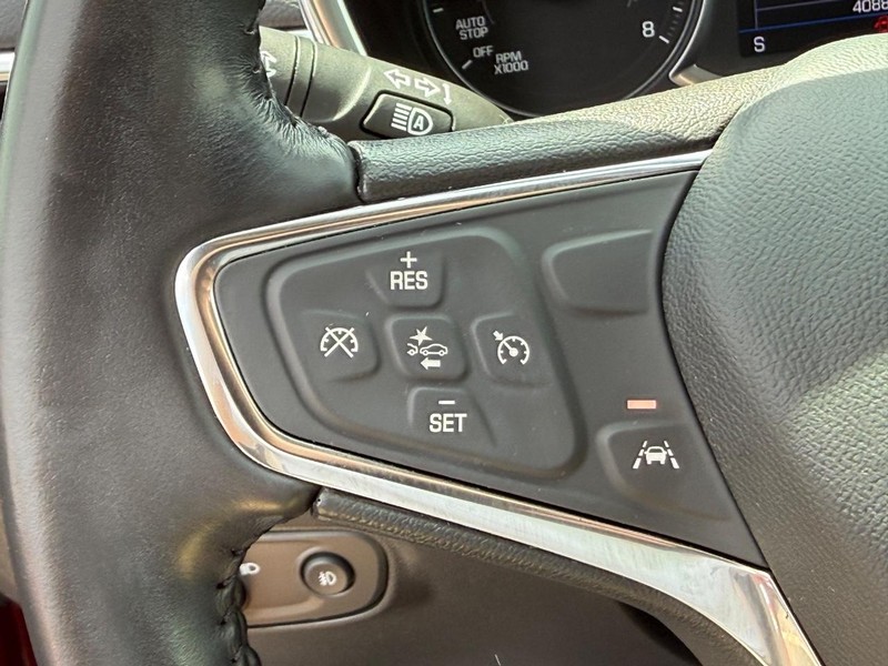 Chevrolet Equinox Vehicle Image 16