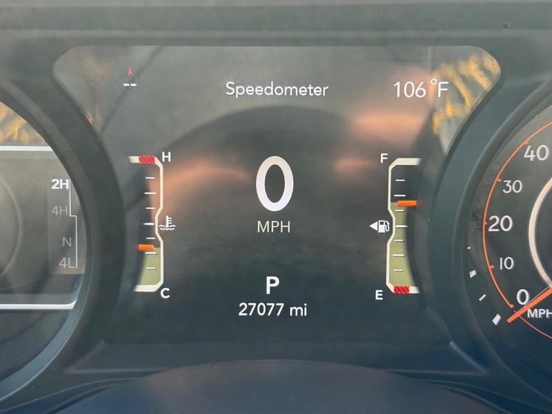 Jeep Wrangler Vehicle Image 18