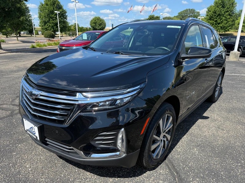 Chevrolet Equinox Vehicle Full-screen Gallery Image 08