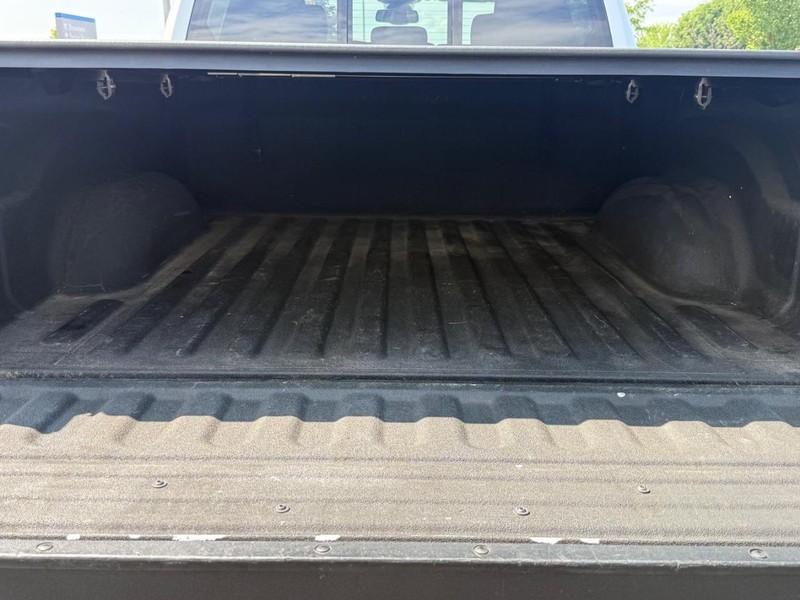 Ram 1500 Classic Vehicle Image 05