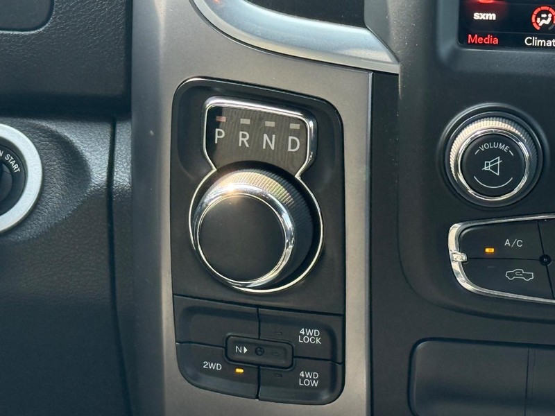 Ram 1500 Classic Vehicle Image 13