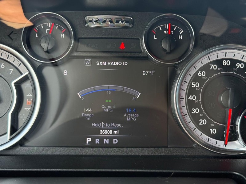 Ram 1500 Classic Vehicle Image 18