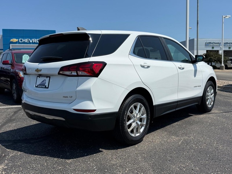 Chevrolet Equinox Vehicle Image 03