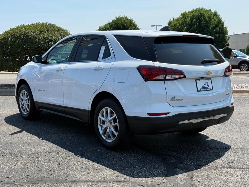 Chevrolet Equinox Vehicle Image 05
