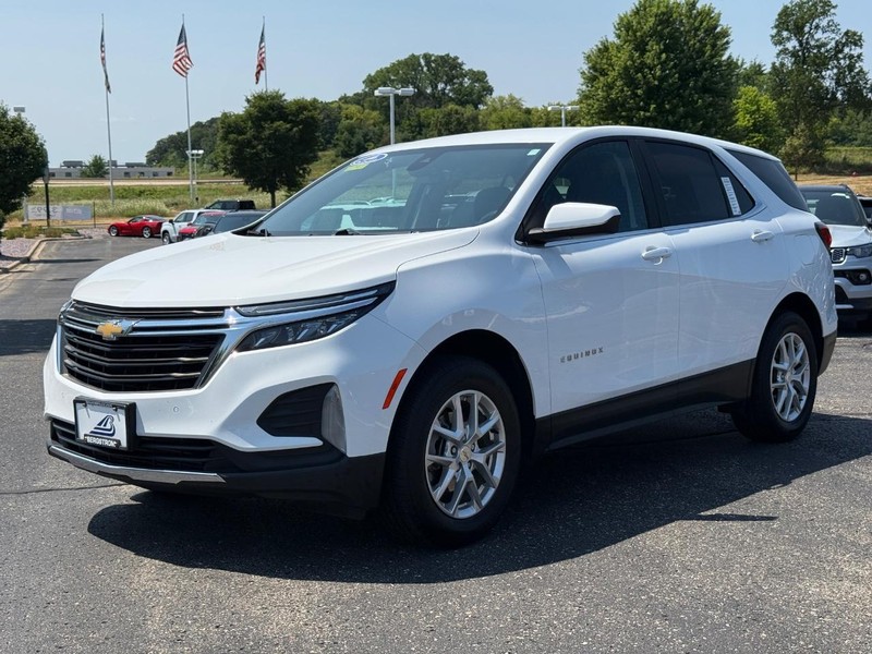 Chevrolet Equinox Vehicle Image 08