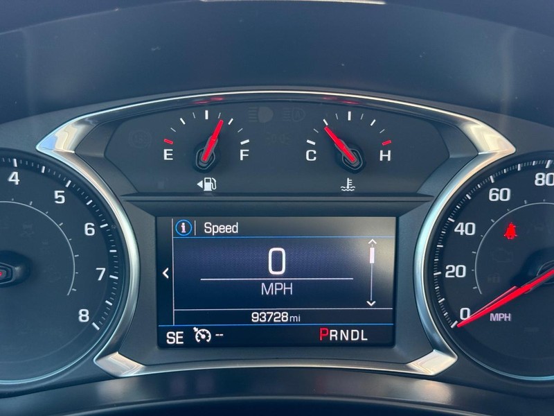 Chevrolet Equinox Vehicle Image 21