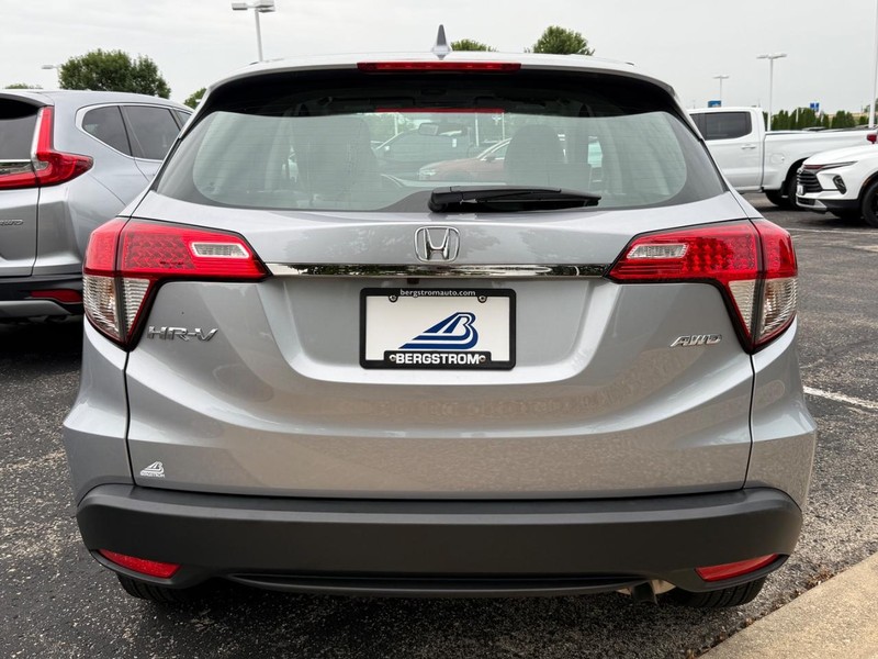 Honda HR-V Vehicle Image 04