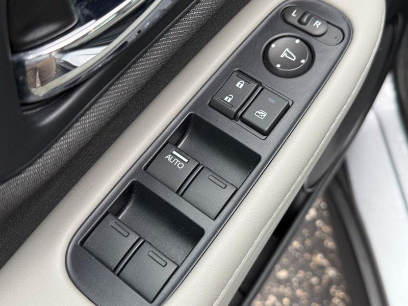 Honda HR-V Vehicle Image 20