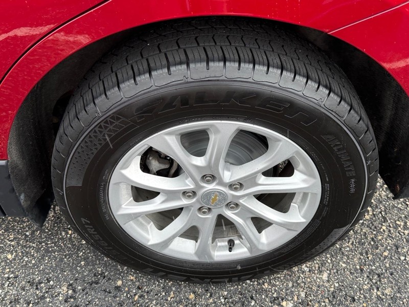 Chevrolet Equinox Vehicle Image 07