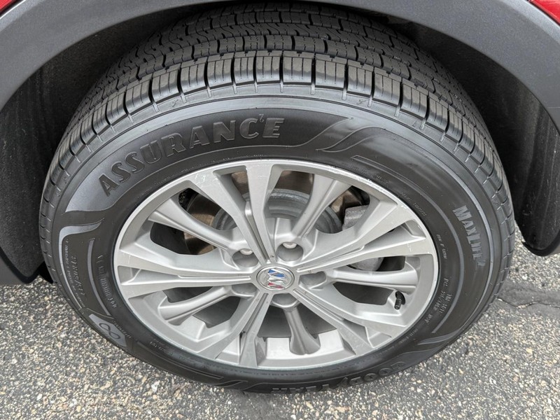 Buick Envision Vehicle Image 07