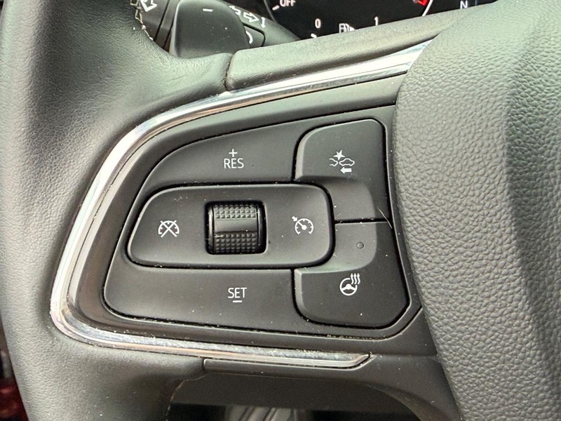 Buick Envision Vehicle Image 16