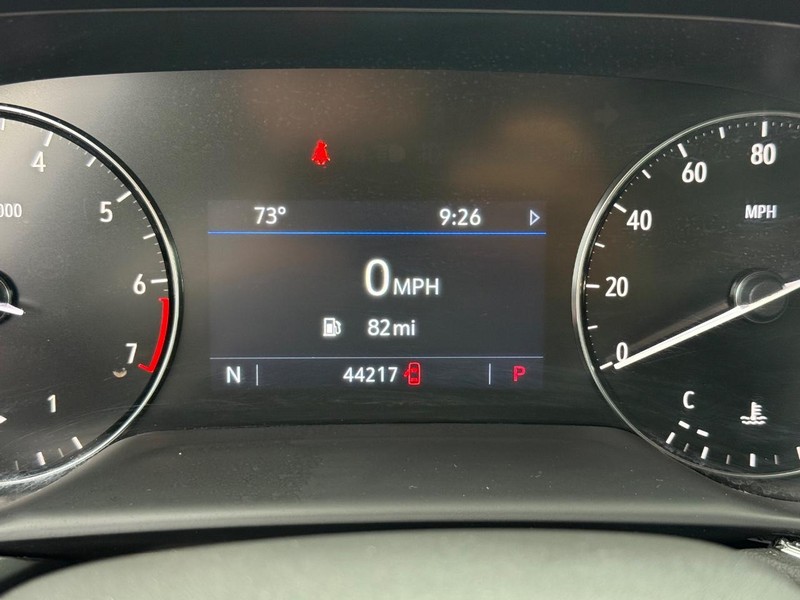 Buick Envision Vehicle Image 18