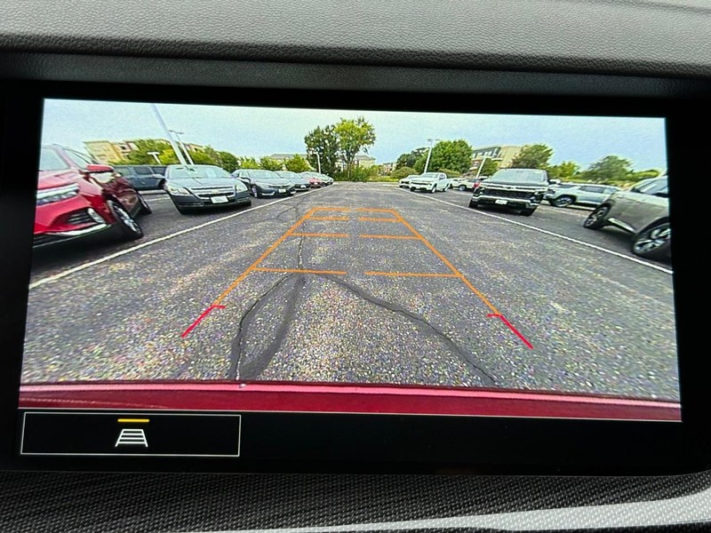 Buick Envision Vehicle Image 19