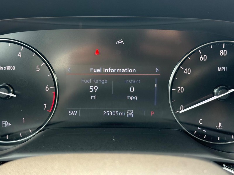 Buick Envision Vehicle Image 18