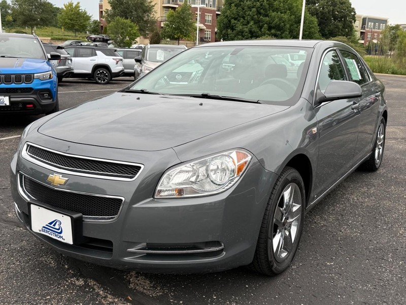 Chevrolet Malibu Vehicle Image 07