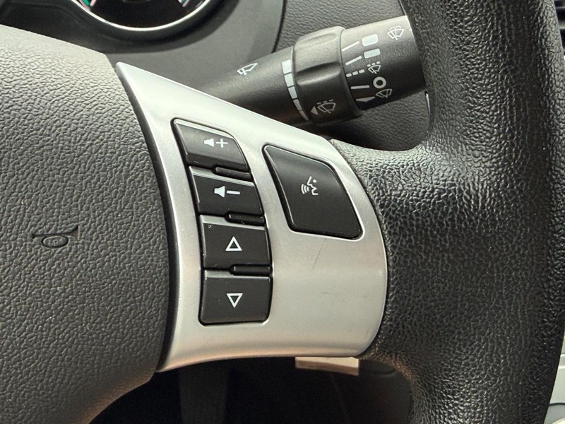 Chevrolet Malibu Vehicle Image 16