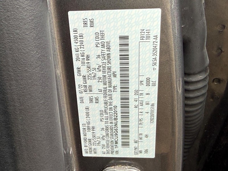 Ford Escape Vehicle Image 24