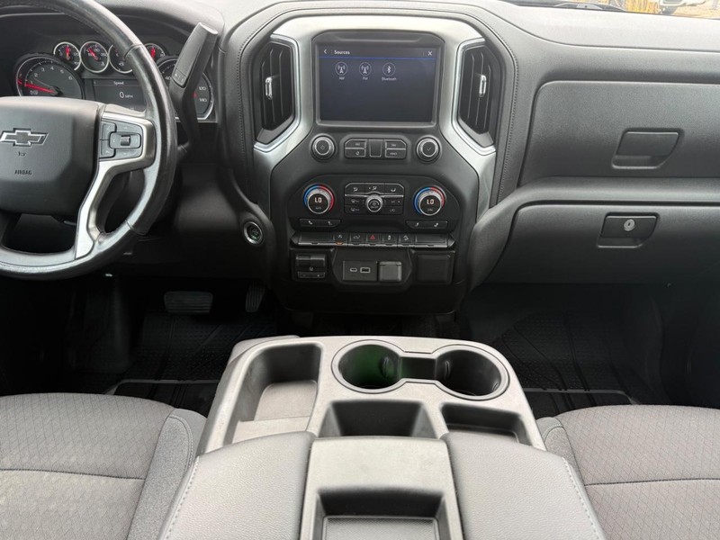Chevrolet Silverado 1500 Vehicle Image 11