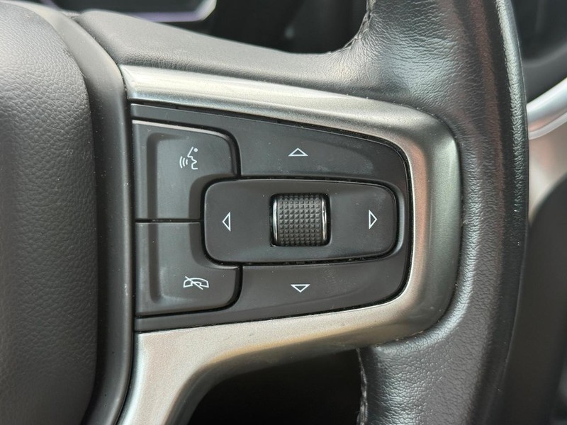 Chevrolet Silverado 1500 Vehicle Image 16