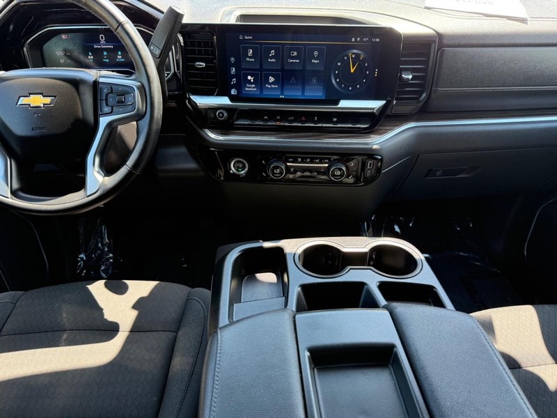 Chevrolet Silverado 1500 Vehicle Image 11