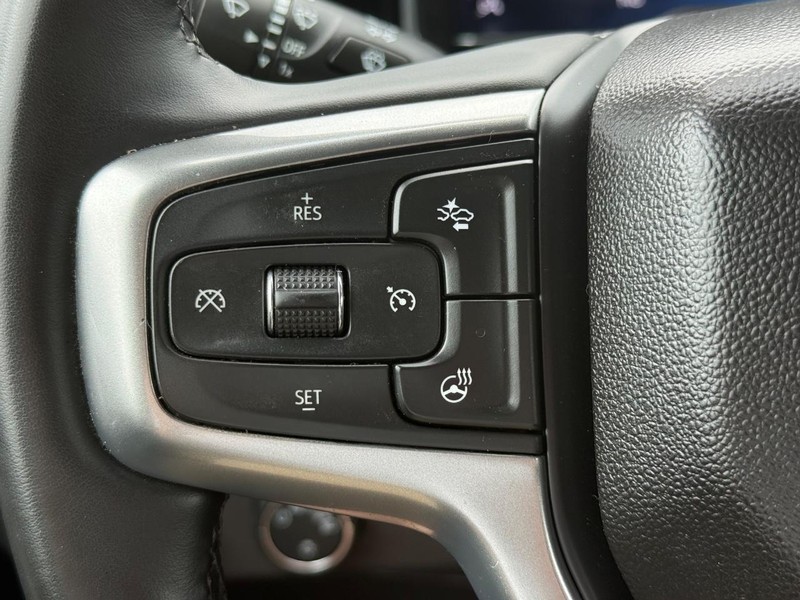 Chevrolet Silverado 1500 Vehicle Image 15