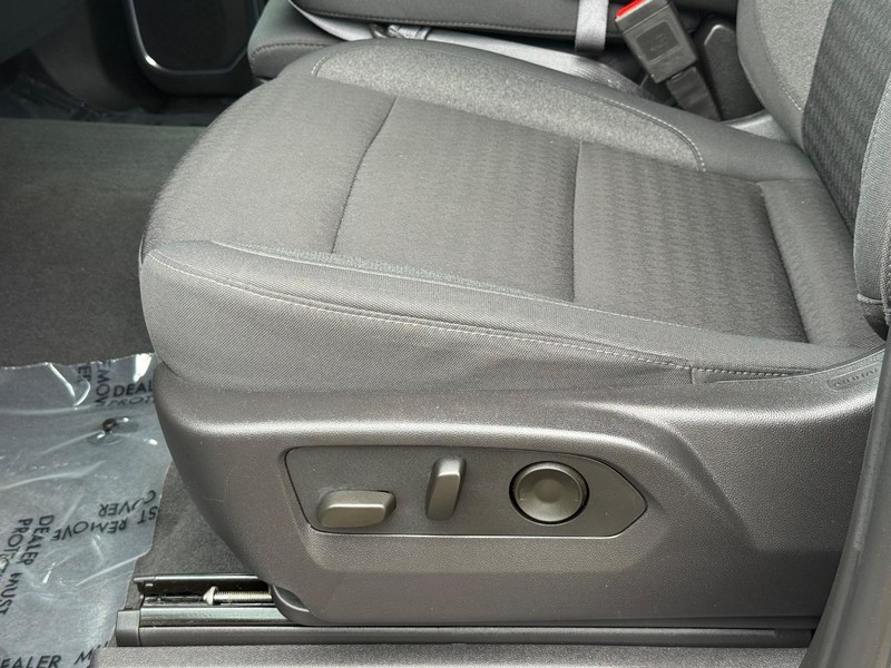 Chevrolet Silverado 1500 Vehicle Image 22