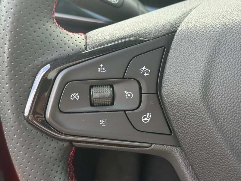 Chevrolet Trax Vehicle Image 16