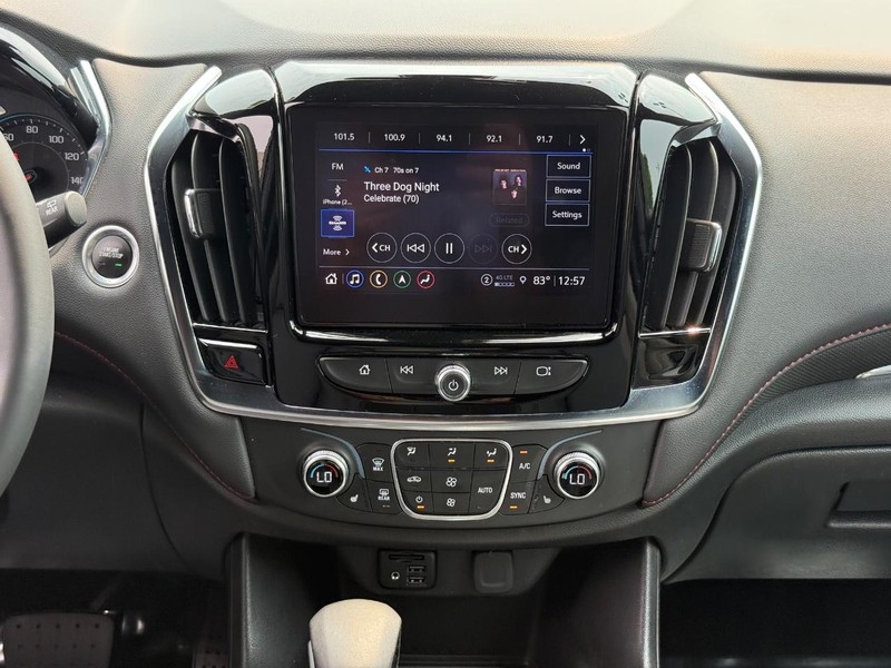 Chevrolet Traverse Vehicle Image 13