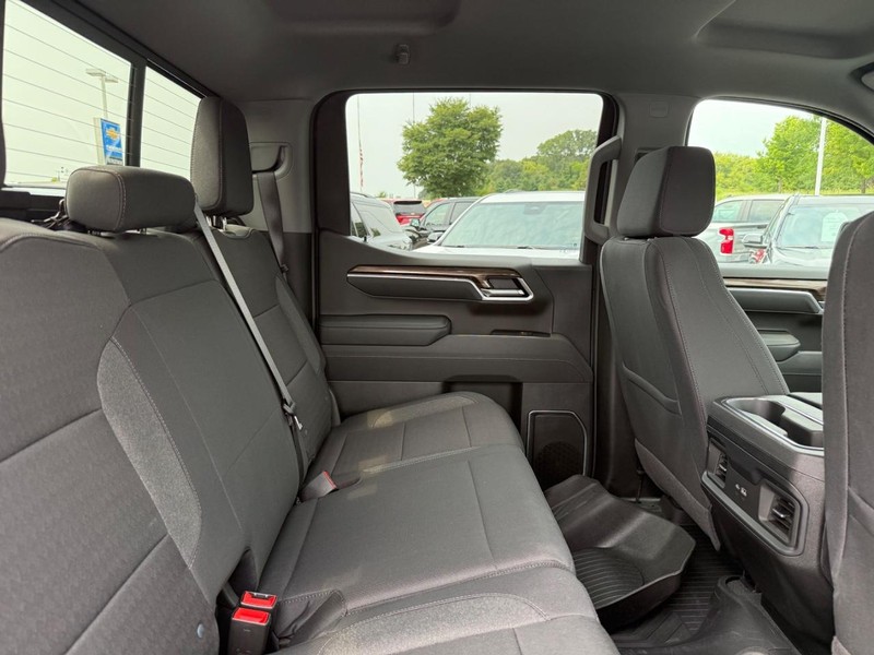 Chevrolet Silverado 1500 Vehicle Image 10
