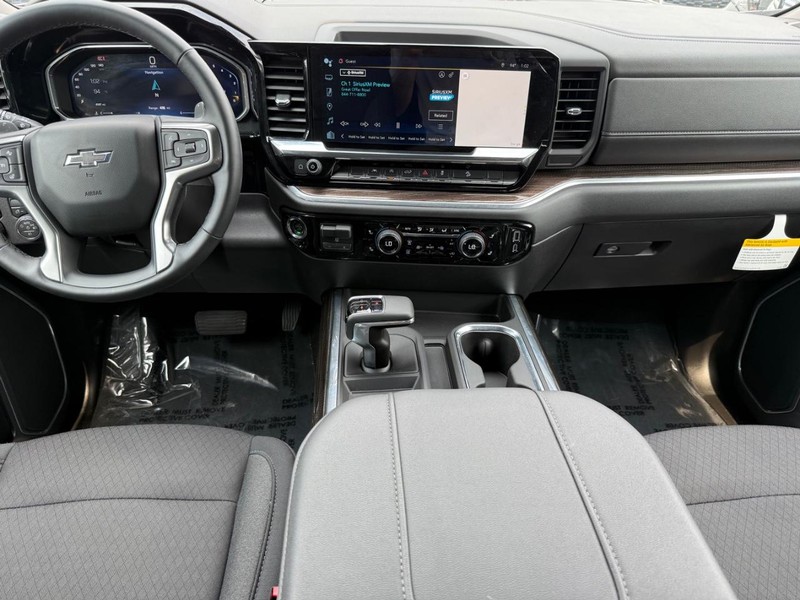 Chevrolet Silverado 1500 Vehicle Image 11