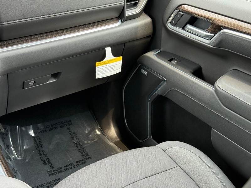 Chevrolet Silverado 1500 Vehicle Image 15