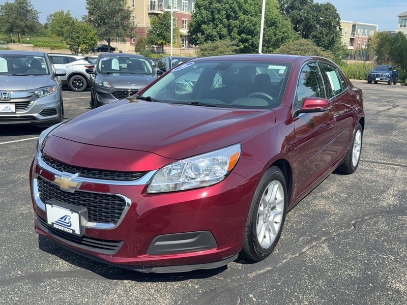 Chevrolet Malibu Vehicle Image 08