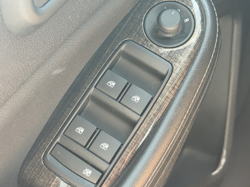 Chevrolet Malibu Vehicle Image 20
