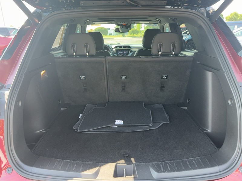 Chevrolet Trailblazer Vehicle Image 05