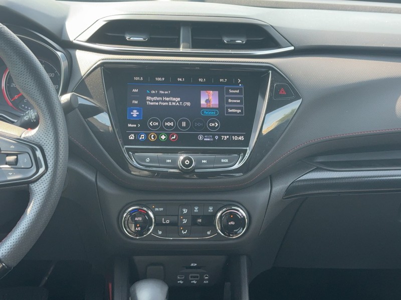 Chevrolet Trailblazer Vehicle Image 12