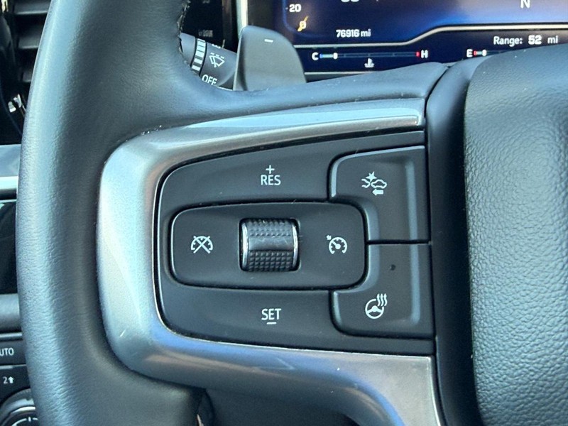 Chevrolet Silverado 1500 Vehicle Full-screen Gallery Image 13