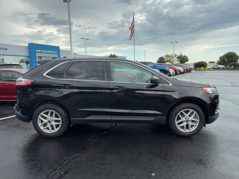 Ford Edge Vehicle Image 02