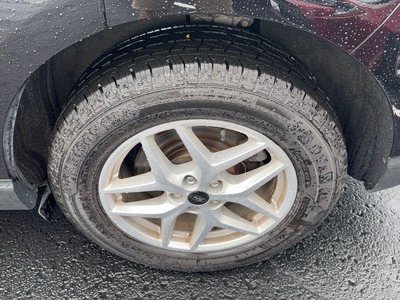 Ford Edge Vehicle Image 07