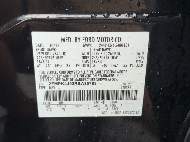 Ford Edge Vehicle Image 23
