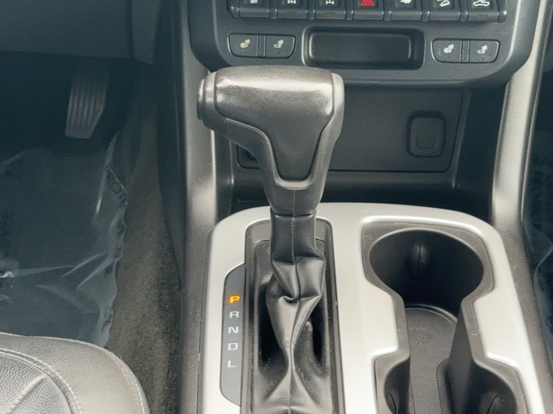 Chevrolet Colorado Vehicle Image 13
