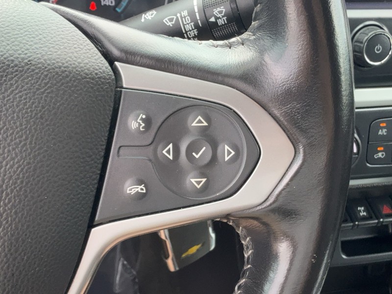 Chevrolet Colorado Vehicle Image 17