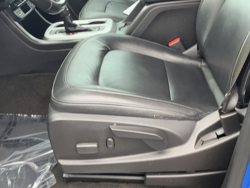 Chevrolet Colorado Vehicle Image 22