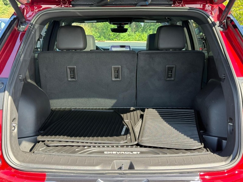 Chevrolet Blazer Vehicle Full-screen Gallery Image 06