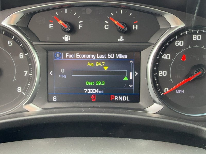 Chevrolet Equinox Vehicle Full-screen Gallery Image 18
