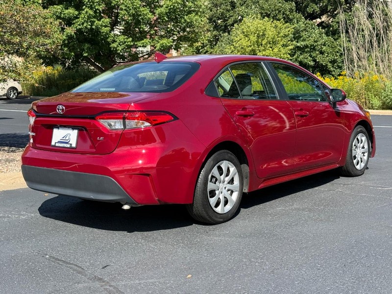 Toyota Corolla Vehicle Image 03