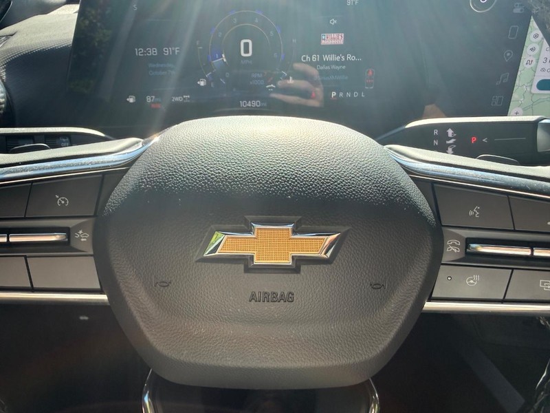 Chevrolet Equinox Vehicle Full-screen Gallery Image 26