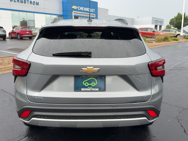 Chevrolet Trax Vehicle Image 04